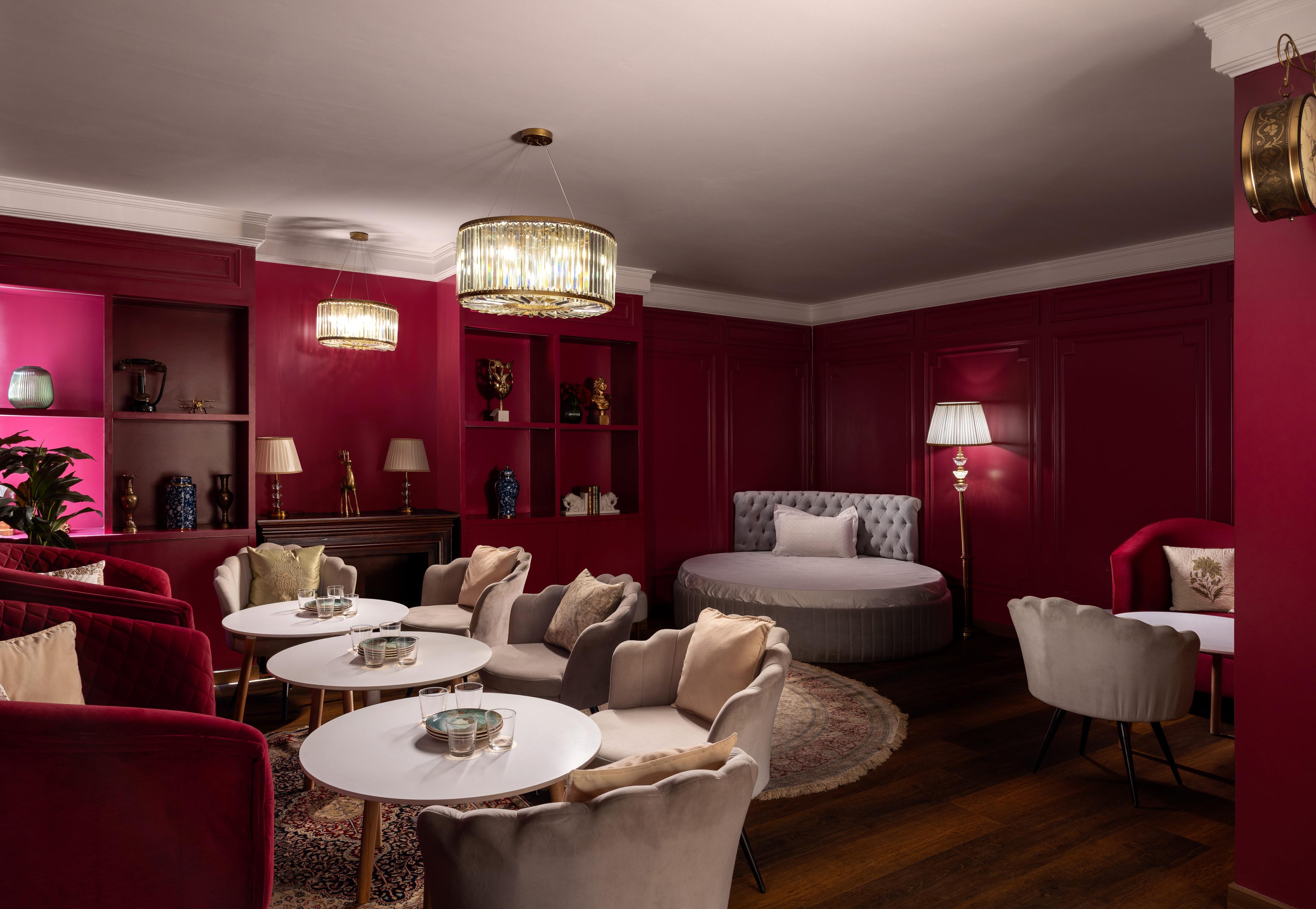 The Swinton House 1 Year Anniversary : Sundowner