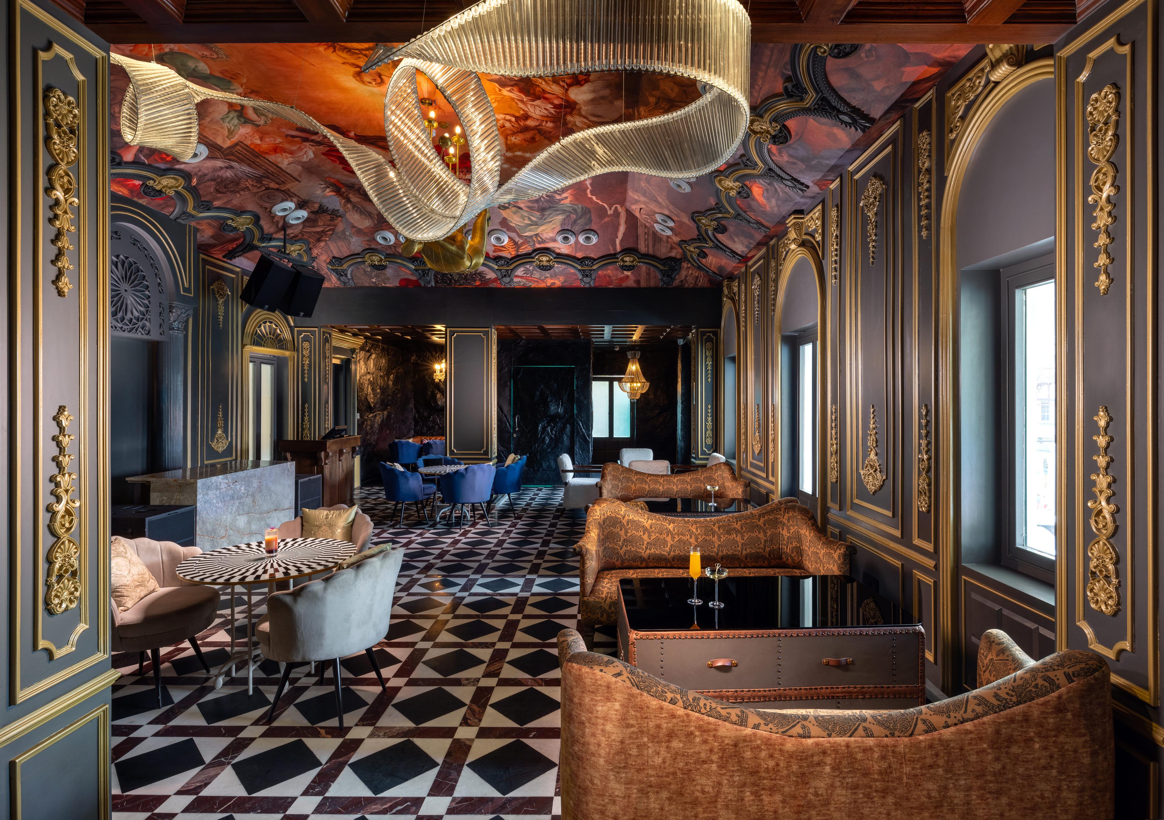 The Swinton House 1 Year Anniversary : Sundowner