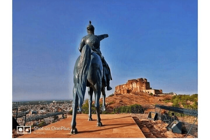 A Walk Around The Blue City 7