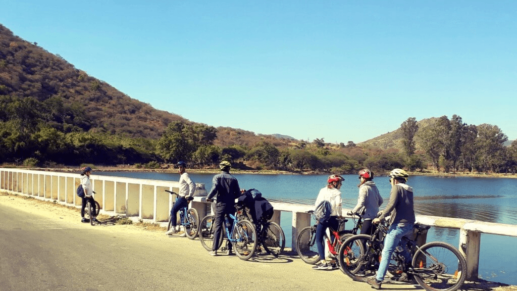 Cycling Around Blue Waters 4