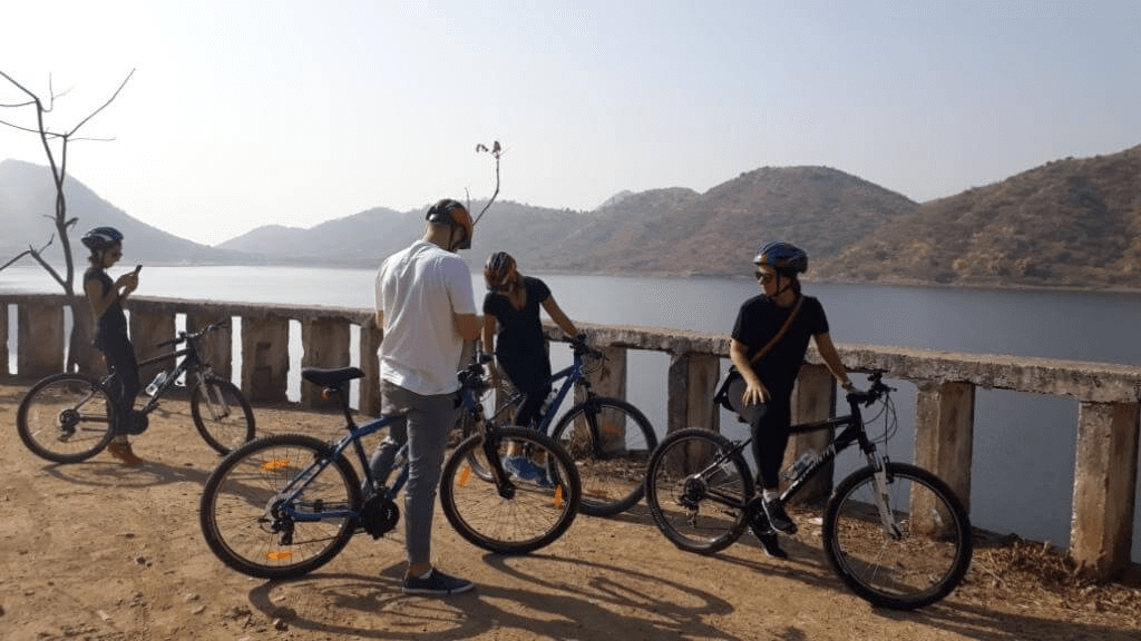 Cycling Around Blue Waters