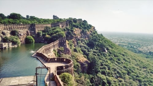 Cultural and Historical walkthrough of Chittorgarh 10