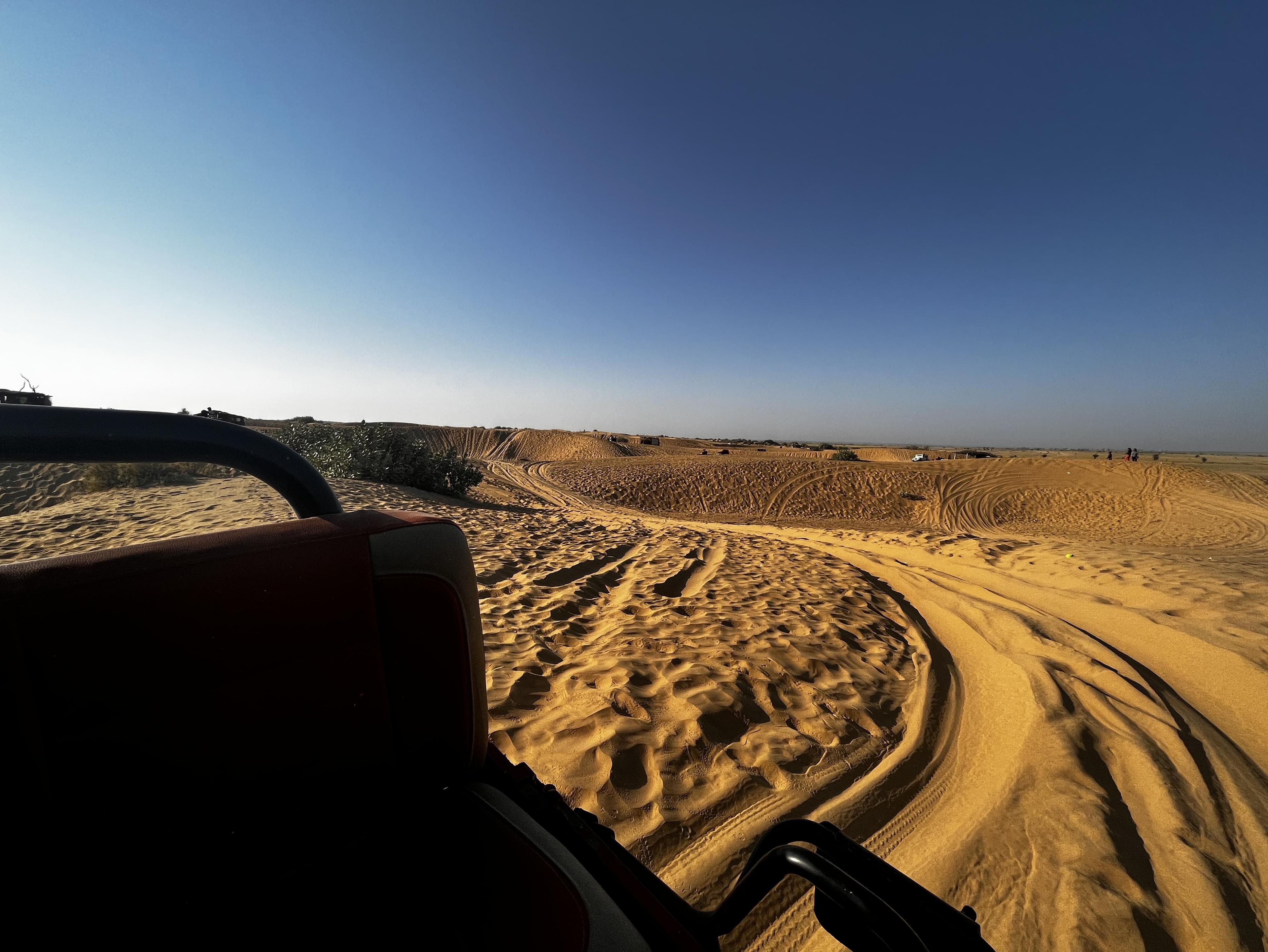 Sand Dunes Jeep Safari