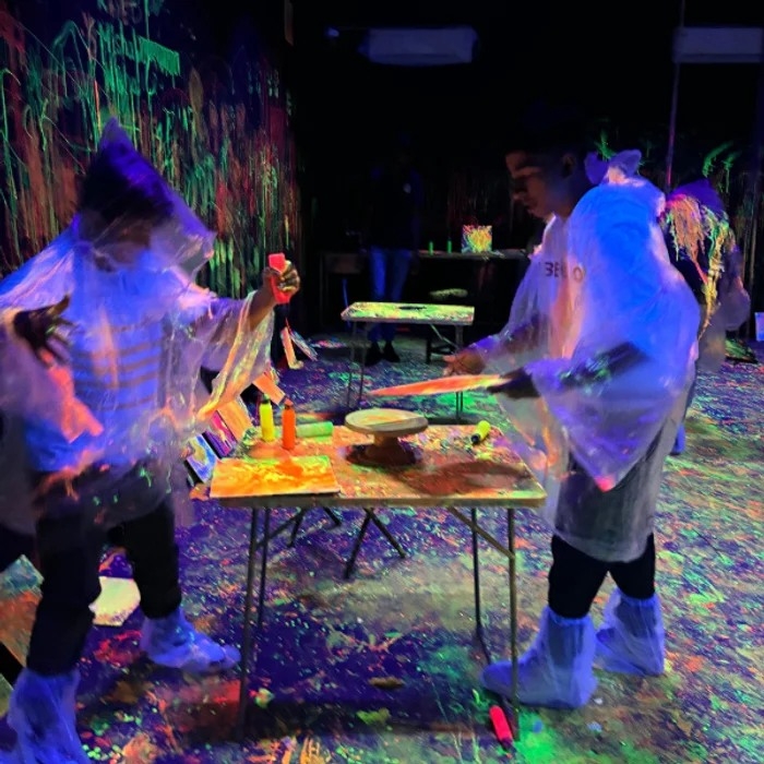 Neon Splash : Enjoy with Neon colours 3